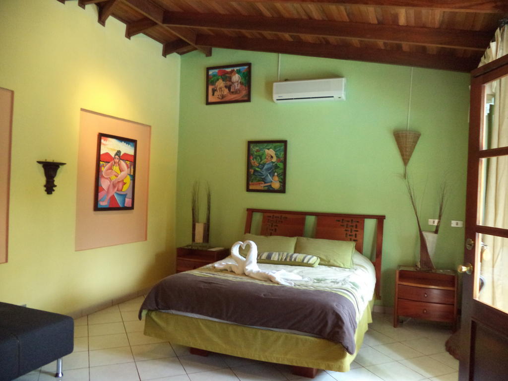 Hotel Vagabondo La Fortuna Room photo